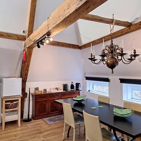 Bed & Breakfast Lange Geer Delft