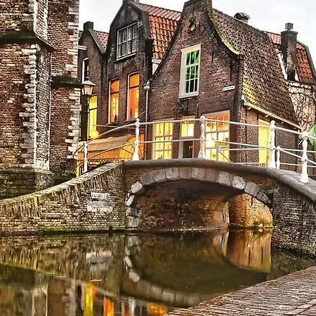 Lange Geer 3* Delft