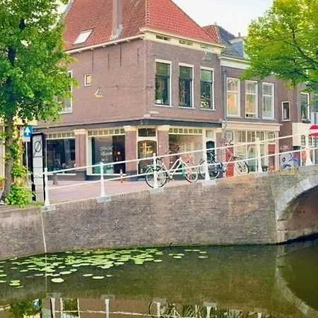 Lange Geer 3* Delft
