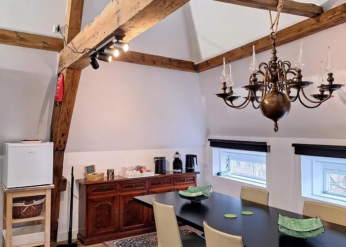 Bed & Breakfast Lange Geer Delft